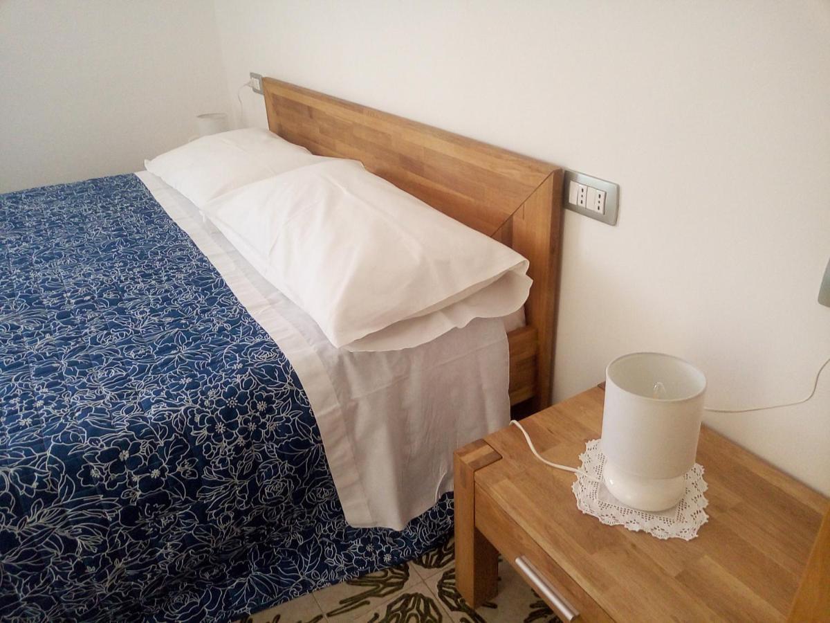 I Tre Scalini Bed & Breakfast Stintino Exterior photo